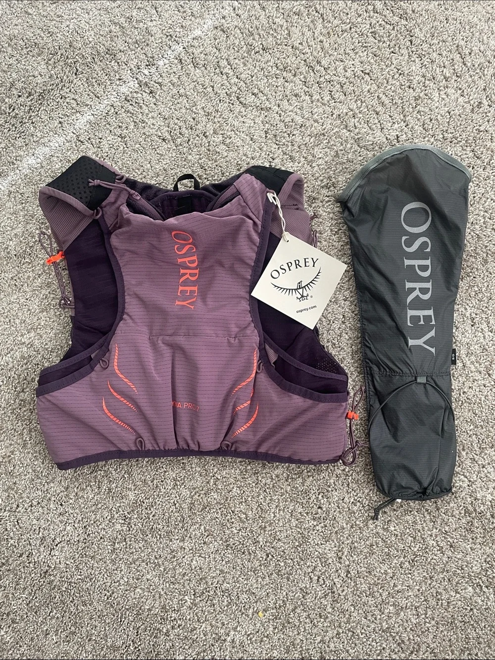 Osprey women’s Dyna Pro 7 Run Hydration Vest - size Medium, color Purple Dusk